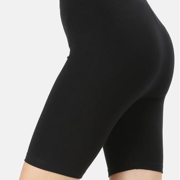 2 Sizes Left S,M Cotton Stretch Black Short - Picture 2 of 5